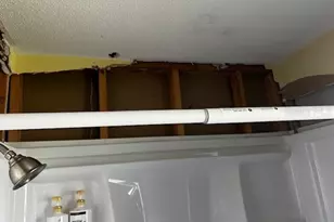 245 Manor Rd, Venice, FL 34293 - Photo 13