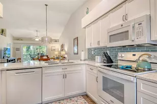 9560 High Gate Dr, Sarasota, FL 34238 - Photo 21