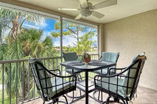 9560 High Gate Dr, Sarasota, FL 34238 - Photo 7