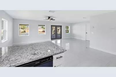 311 12th Street W, Palmetto, FL 34221 - Photo 9