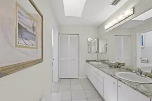 2012 Harbourside Dr, Longboat Key, FL 34228 - Photo 27