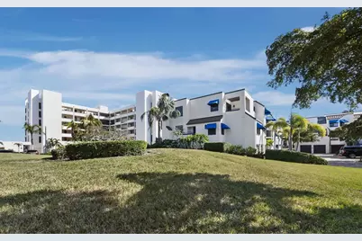 2012 Harbourside Drive #2104, Longboat Key, FL 34228 - Photo 39