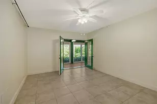 225 Hour Glass Way, Sarasota, FL 34242 - Photo 45