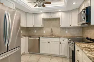 225 Hour Glass Way, Sarasota, FL 34242 - Photo 35