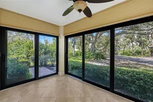 225 Hour Glass Way, Sarasota, FL 34242 - Photo 19