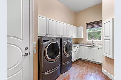 16416 Clearlake Avenue, Lakewood Ranch, FL 34202 - Photo 73