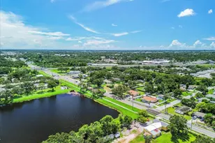 2111 15th St E, Bradenton, FL 34208 - Photo 5