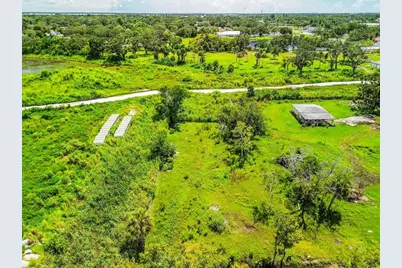 2111 15th Street E, Bradenton, FL 34208 - Photo 11