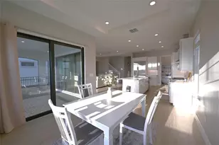 1056 Seagrape Dr, Ruskin, FL 33570 - Photo 13