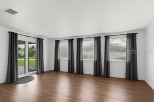 540 Oxford Dr, Venice, FL 34293 - Photo 5