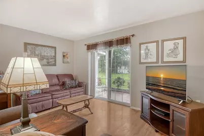 2303 Canal Drive #F7, Bradenton, FL 34207 - Photo 7