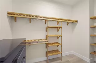 1155 N Gulfstream Ave, Sarasota, FL 34236 - Photo 43