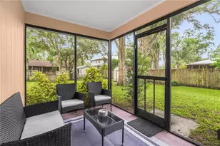 655 Hand Ave, Sarasota, FL 34232 - Photo 27