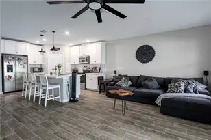 5519 Tripoli Dr, Palmetto, FL 34221 - Photo 7