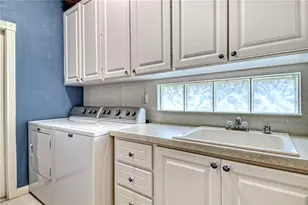 5562 Octonia Pl, Sarasota, FL 34238 - Photo 43