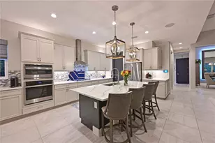 840 Seascape Pl, Sarasota, FL 34240 - Photo 13