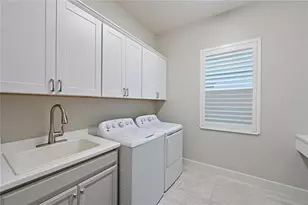 840 Seascape Pl, Sarasota, FL 34240 - Photo 25