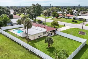 3821 Calliandra Dr, Sarasota, FL 34232 - Photo 47