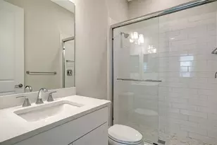 10050 Crystal Isles Cir, Sarasota, FL 34241 - Photo 31