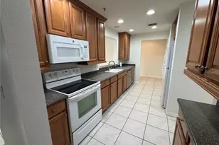 4037 Overture Cir, Bradenton, FL 34209 - Photo 7