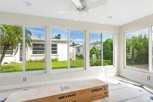 667 El Centro, Longboat Key, FL 34228 - Photo 11