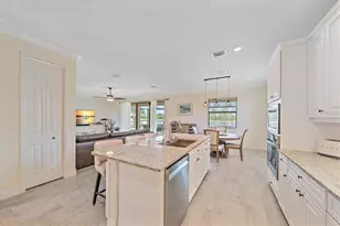 20698 Valprato Ct, Venice, FL 34293 - Photo 13