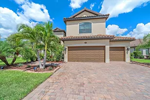 20698 Valprato Ct, Venice, FL 34293 - Photo 3