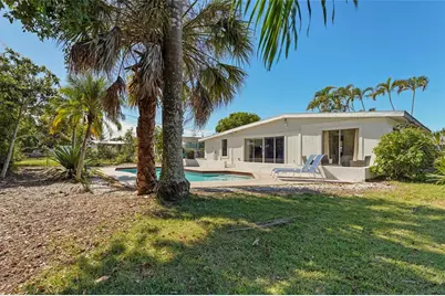 5619 New York Avenue, Sarasota, FL 34231 - Photo 11