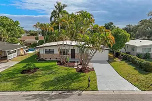 5619 New York Ave, Sarasota, FL 34231 - Photo 11