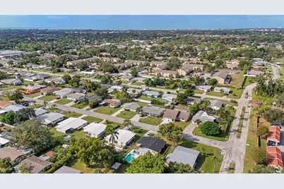 5619 New York Avenue, Sarasota, FL 34231 - Photo 45