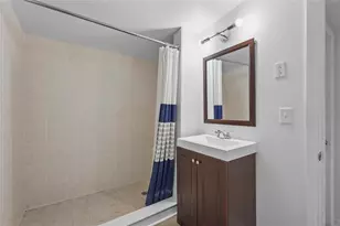 5619 New York Ave, Sarasota, FL 34231 - Photo 25