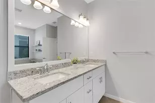 19699 Tortuga Cay Dr, Venice, FL 34293 - Photo 11