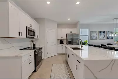 19699 Tortuga Cay Drive, Venice, FL 34293 - Photo 9