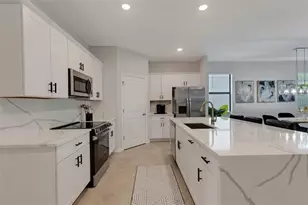 19699 Tortuga Cay Dr, Venice, FL 34293 - Photo 9