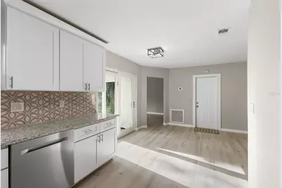 111 17th Street E, Bradenton, FL 34208 - Photo 13