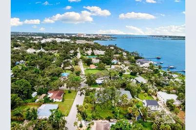 111 17th Street E, Bradenton, FL 34208 - Photo 35