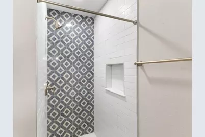 111 17th Street E, Bradenton, FL 34208 - Photo 21