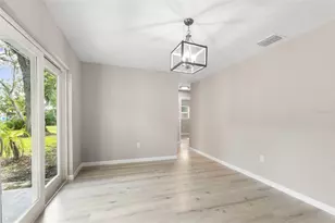 111 17th St E, Bradenton, FL 34208 - Photo 23