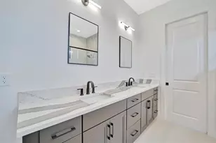 5939 Redbay Blvd, Bradenton, FL 34210 - Photo 39