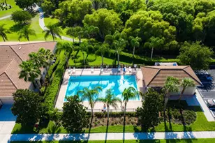 811 Fairwaycove Ln, Bradenton, FL 34212 - Photo 57