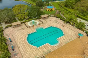 811 Fairwaycove Ln, Bradenton, FL 34212 - Photo 63