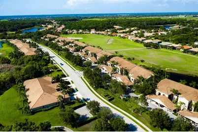 811 Fairwaycove Lane #107, Bradenton, FL 34212 - Photo 45