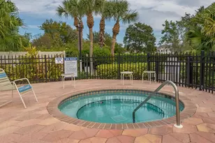 811 Fairwaycove Ln, Bradenton, FL 34212 - Photo 71