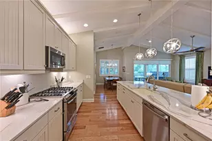 8031 Sandstar Wy, Sarasota, FL 34240 - Photo 9