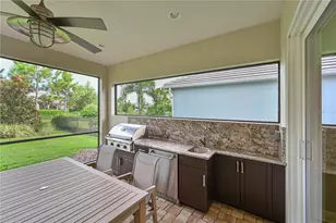 8031 Sandstar Wy, Sarasota, FL 34240 - Photo 21