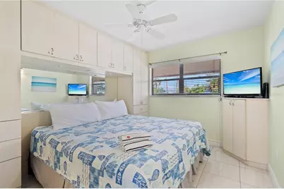 4621 Gulf Of Mexico Drive #14F, Longboat Key, FL 34228 - Photo 13