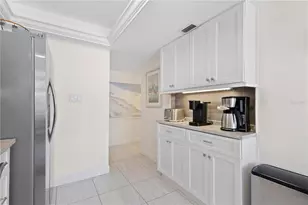 4621 Gulf Of Mexico Dr, Longboat Key, FL 34228 - Photo 11