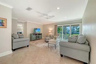 204 Hour Glass Way, Sarasota, FL 34242 - Photo 9