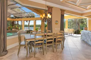 8305 Farington Ct, Bradenton, FL 34202 - Photo 15