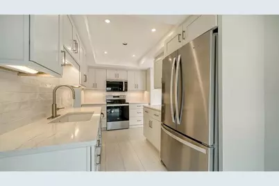 206 Hourglass Way #V10, Sarasota, FL 34242 - Photo 25